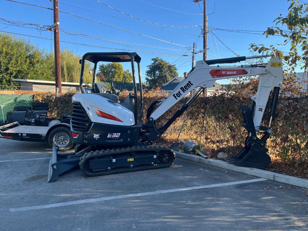 E32 Bobcat excavator rental Pasco WA Tri-Cities, PL Equipment Rental