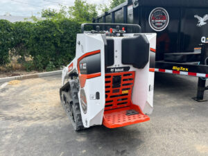 Skid-Steer-MT100-2