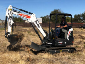E32 Bobcat Excavator 4