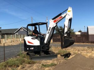 E32 Bobcat Excavator 5