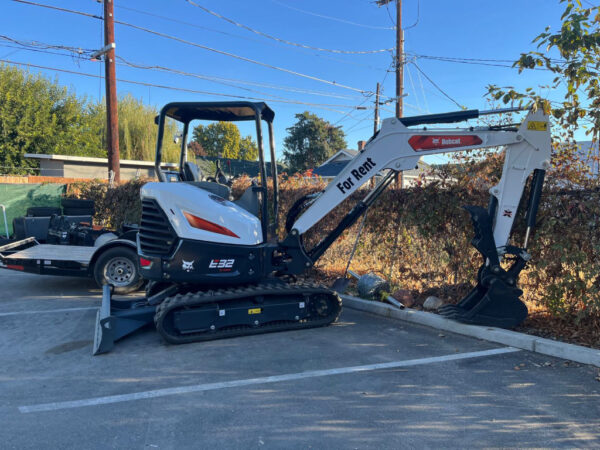E32 Bobcat Excavator