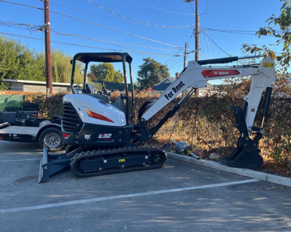 E32 Bobcat excavator rental Pasco WA Tri-Cities — PL Equipment Rental