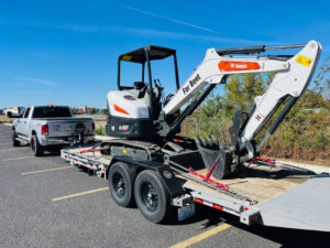 E32 Bobcat Excavator 2